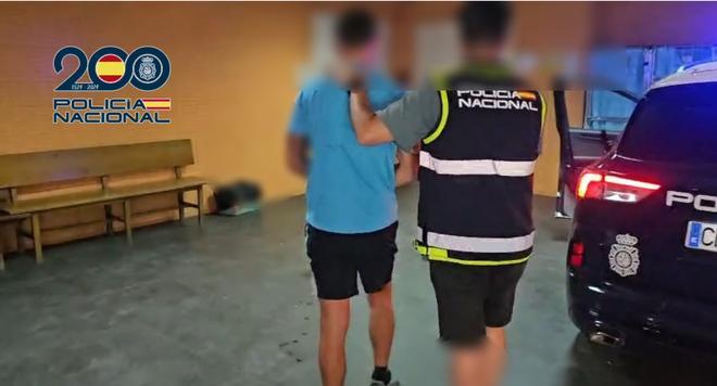 Alicante'de Tehlikeli İngiliz Kaçak Yakalandı: En Çok Arananlar Listesine Girmek Üzereydi