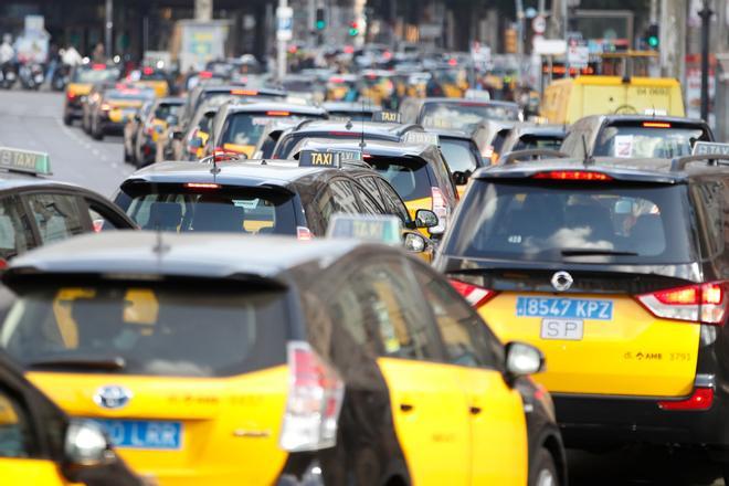 Katalonya'da Taksi Yasası Parlamentoya Geliyor: Uber ve VTC'ler İçin Ne Anlama Geliyor?