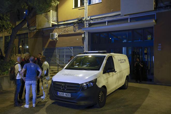 Barselona'da Dehşet: Eşini Çocuğunun Gözü Önünde Katletti, 'Babam Annemi Öldürdü' Çığlığı