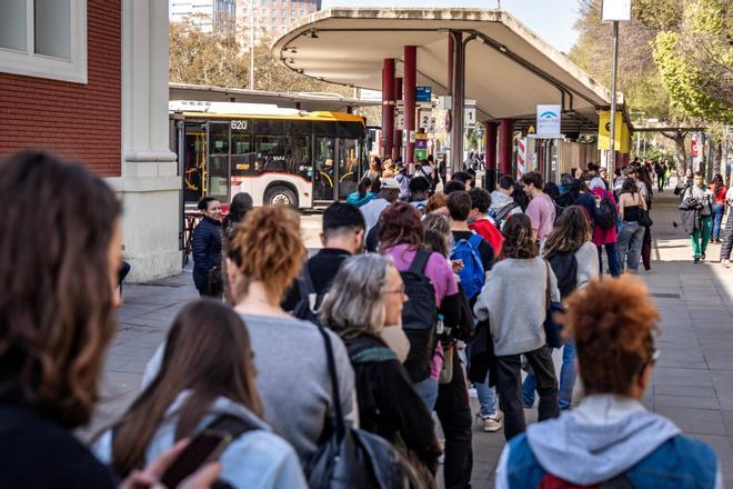 Barselona Şehirlerarası Otobüs Duraklarını Yeniden Düzenliyor: Fabra i Puig ve Sants