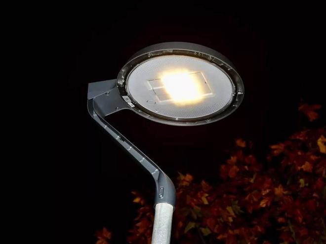 Sant Cugat'ta Yarım Milyonluk LED Dönüşümü: Çevre ve Ekonomi İçin Aydınlık Gelecek