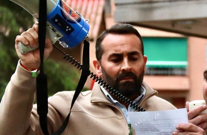 Vox Koordinatörü Mataró'da Gençleri Darpla Suçlanıyor: Rociera Festivali'nde Gergin Anlar