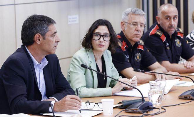 Barselona'da Öğretmenler Meclisi'ne Polis Sızması Temel Hak İhlali Davalarına Yol Açtı