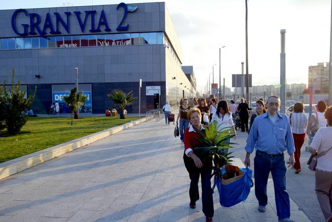 İspanya'da Dev AVM Satışı: Norveç ve Portekiz Ortaklığı 1.5 Milyar Euro'luk Anlaşmaya
