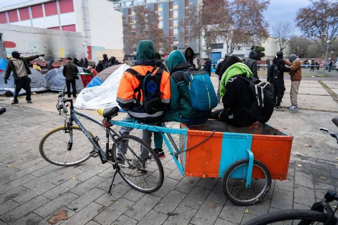 Badalona'dan El Masnou'ya: Evsizlerin Konut Çilesi ve Yeni Tahliye Tehdidi