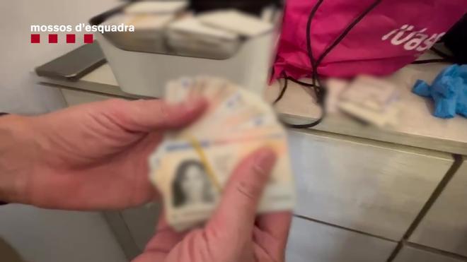 Barselona'da Kimlik Hırsızlığı Şebekesine Büyük Darbe: 12 Günde 131.000 Euro Vurgun!