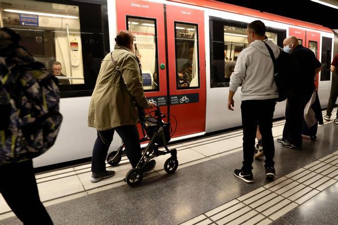 Barselona Metrosu L2 Hattında Arıza: Yoğun Saatte Altı İstasyon Devre Dışı Kaldı