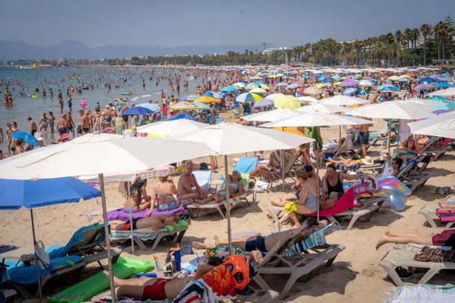 Salou'da Feci Olay: Kadın Turist Plajda Boğularak Hayatını Kaybetti
