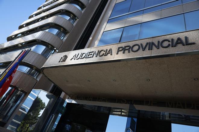 Madrid'de Kızının Gözü Önünde Eşini Boğan Askeri Personele 11.5 Yıl Hapis