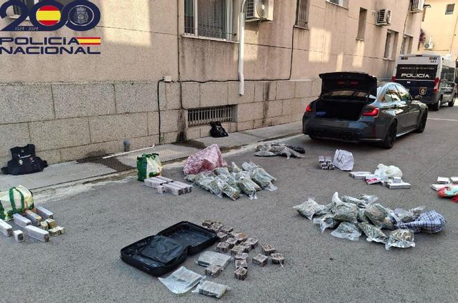 AP-7'de Ters Yönde Giden "Kamikaze" Sürücüden Tonlarca Uyuşturucu Çıktı: Büyük Tehlike