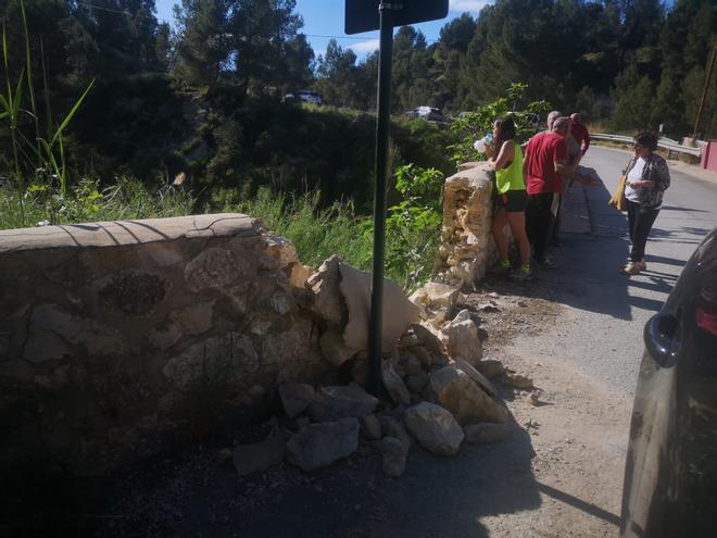 İspanya'da Feci Kaza: Ontinyent'te Nehre Uçan Araçta İki Ölü, Bir Yaralı