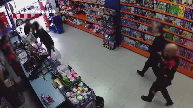 Barselona'da 'Lego Hırsızı' Yakalandı: 20 Kutu Çaldı, Yaklaşma Yasağını İhlal Etti