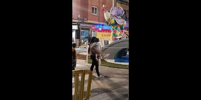 Valencia'da Fallas Coşkusu Faciası: Balkondan Düşen 2 Yaşındaki Çocuk Kritik Durumda