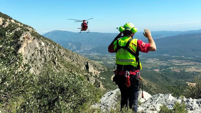 Katalonya'da Kayıp Yamaç Paraşütçüsü Ölü Bulundu: Àger Bölgesi Yasta