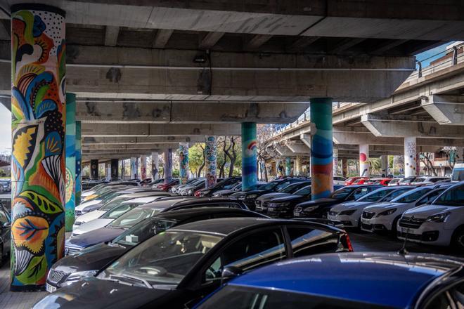 Badalona'da İlk Yeşil Otopark Bölgesi Artigues'te Açılıyor: Sakinlere Öncelik