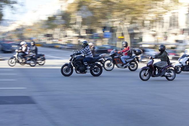 Barselona'dan Çevre Dostu Adım: Elektrikli Motosiklet Alımına 600 Avro Destek!