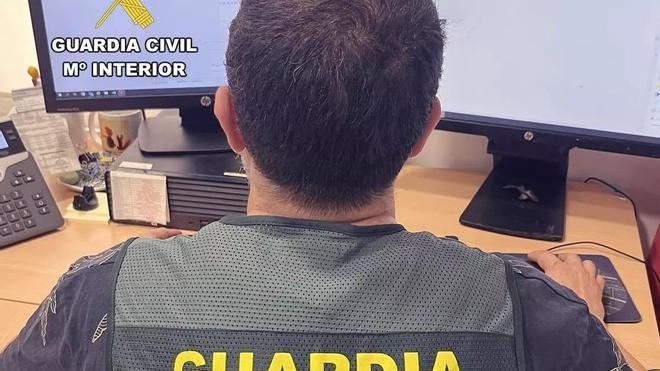İspanya'da Sahte Nüfus Kayıt Belgeleri Skandalı: Memur ve Aracı Tutuklandı