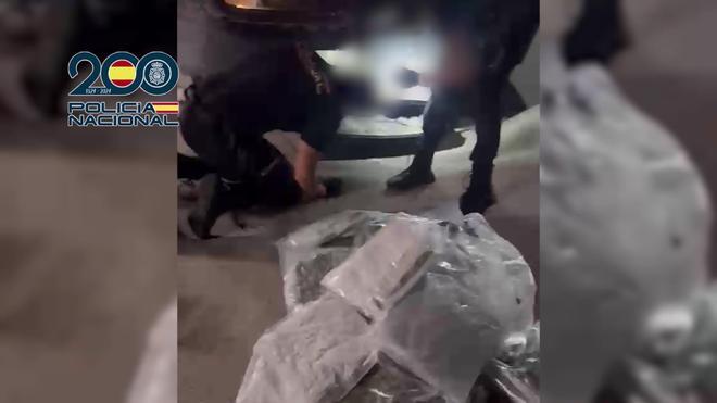 İspanya Sınırında Plakadan Erişilen Gizli Bölmede 24 Kilo Uyuşturucuyla Yakalandılar