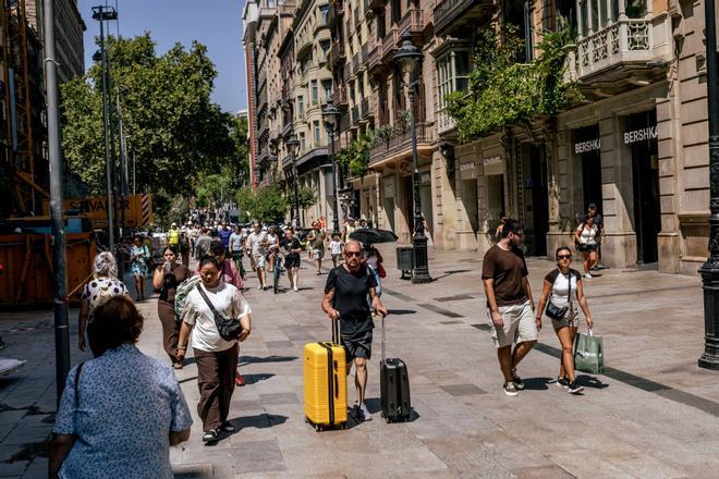 Barselona'da Turizm Patlaması: Yabancı Misafirler Temmuzda Zirveye Çıktı