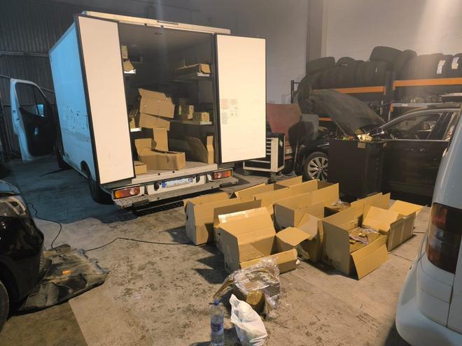 Vilafranca'da Mekanik Atölye Baskını: 630 Kg Haşhaş Yakalandı!