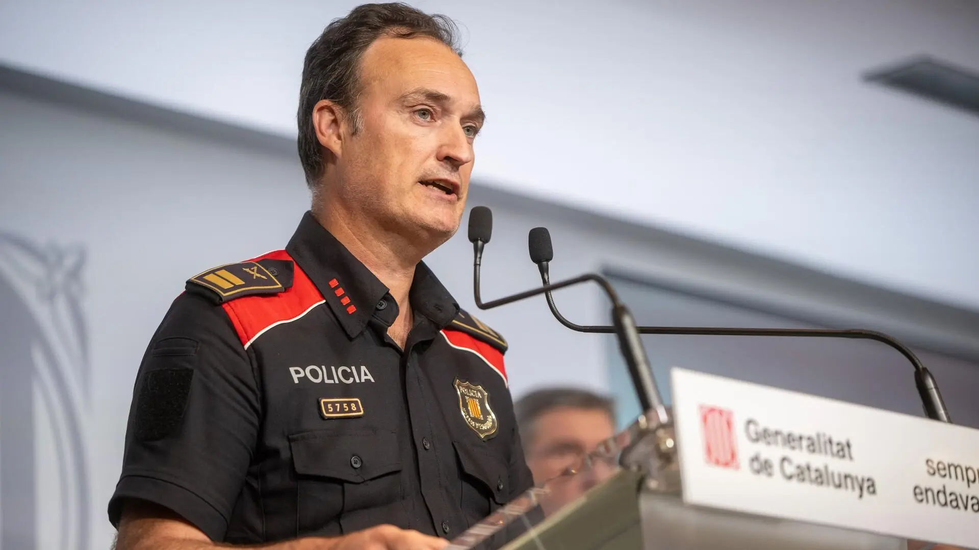 Puigdemont'un Barselona Dönüşü: Mossos'tan "Düşünülemez" Hata İtirafı