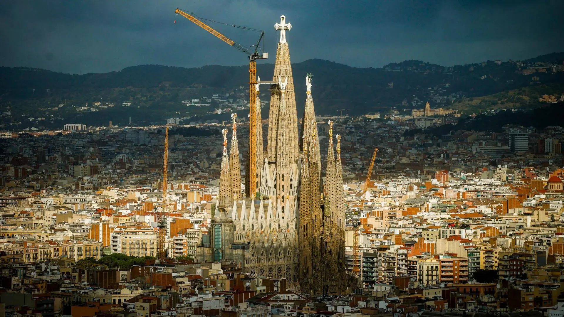 Sagrada Familia'dan La Mercè'ye Özel 20.000 Ücretsiz Bilet: Barselona'nın Kalbine Yolculuk