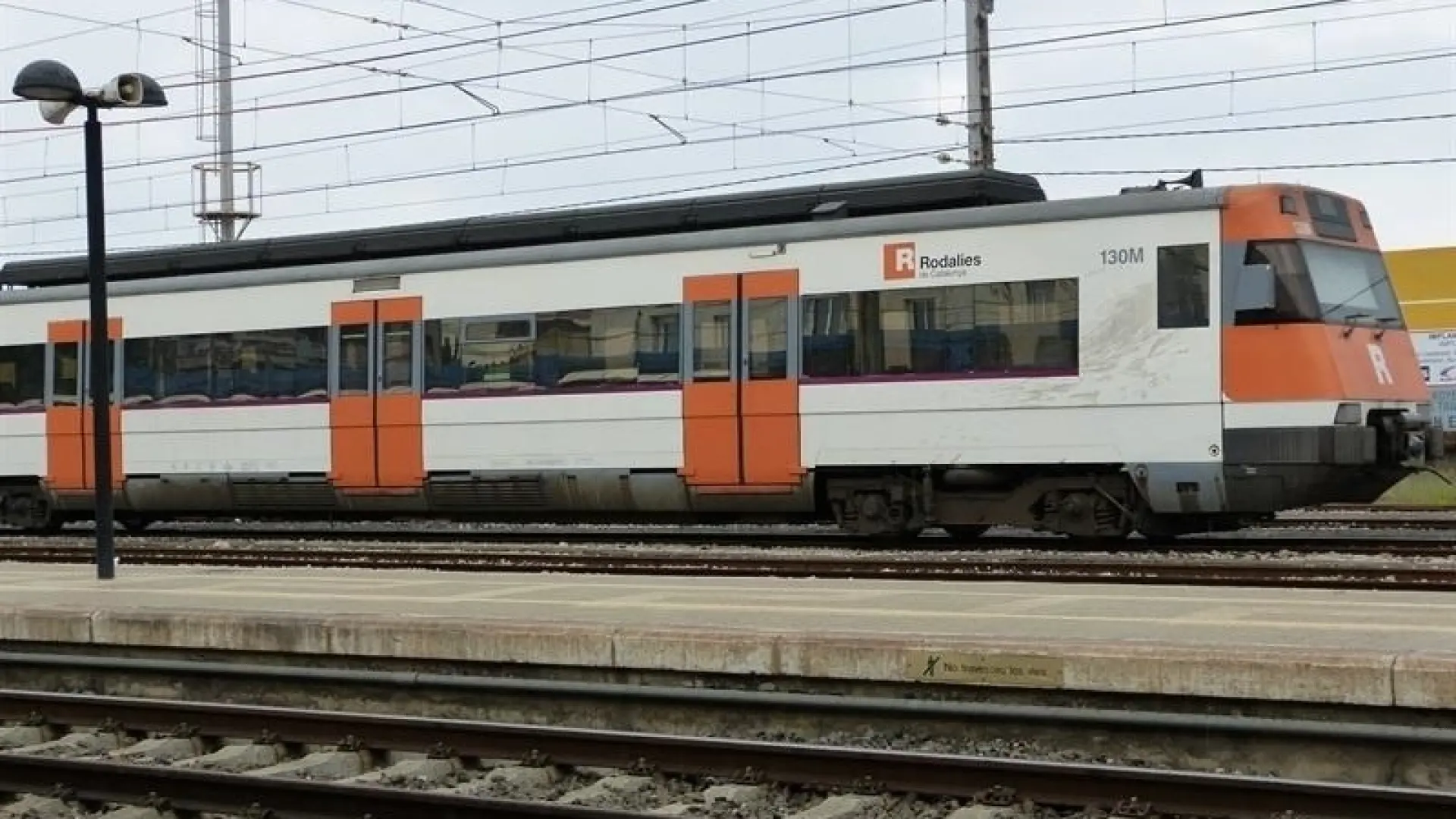Barselona'da Rodalies Hatlarında Kablo Hırsızlığı Kaosu: Binlerce Yolcu Mağdur