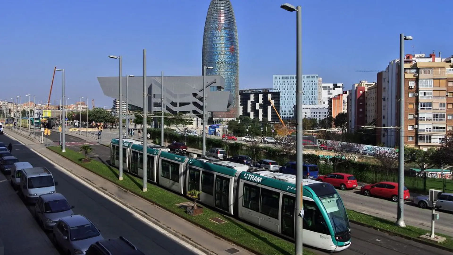 Barselona TRAM Hatlarında Bakım Molası: T1, T2, T3 Seferleri Erken Bitecek