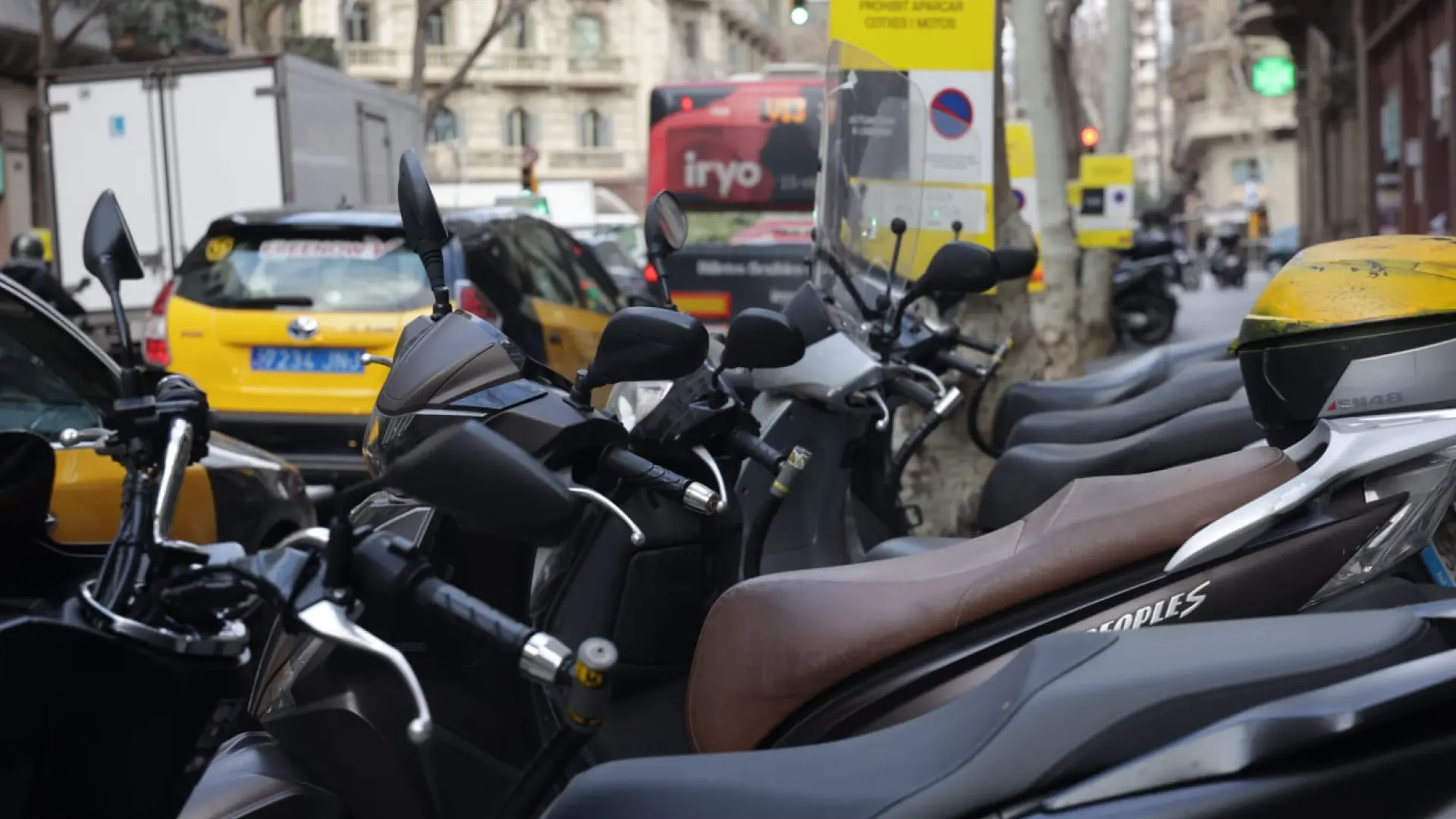 Barselona'dan Çevre Dostu Adım: Elektrikli Moped Dönüşümüne 600 Euro Destek