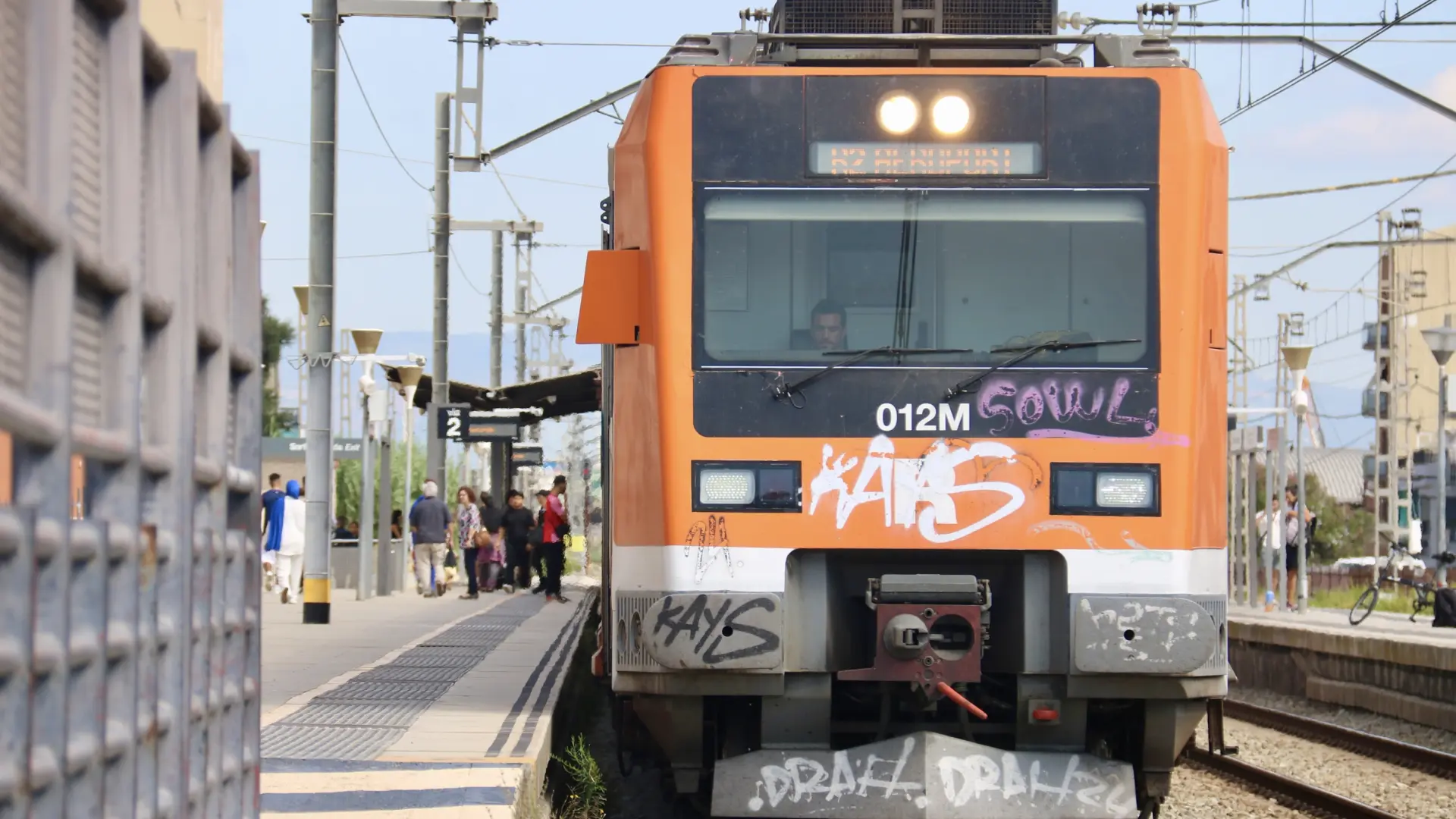 Katalonya'da Şiddetli Yağışlar Raylı Sistemi Felç Etti: Rodalies RL4 Hattı Kapandı