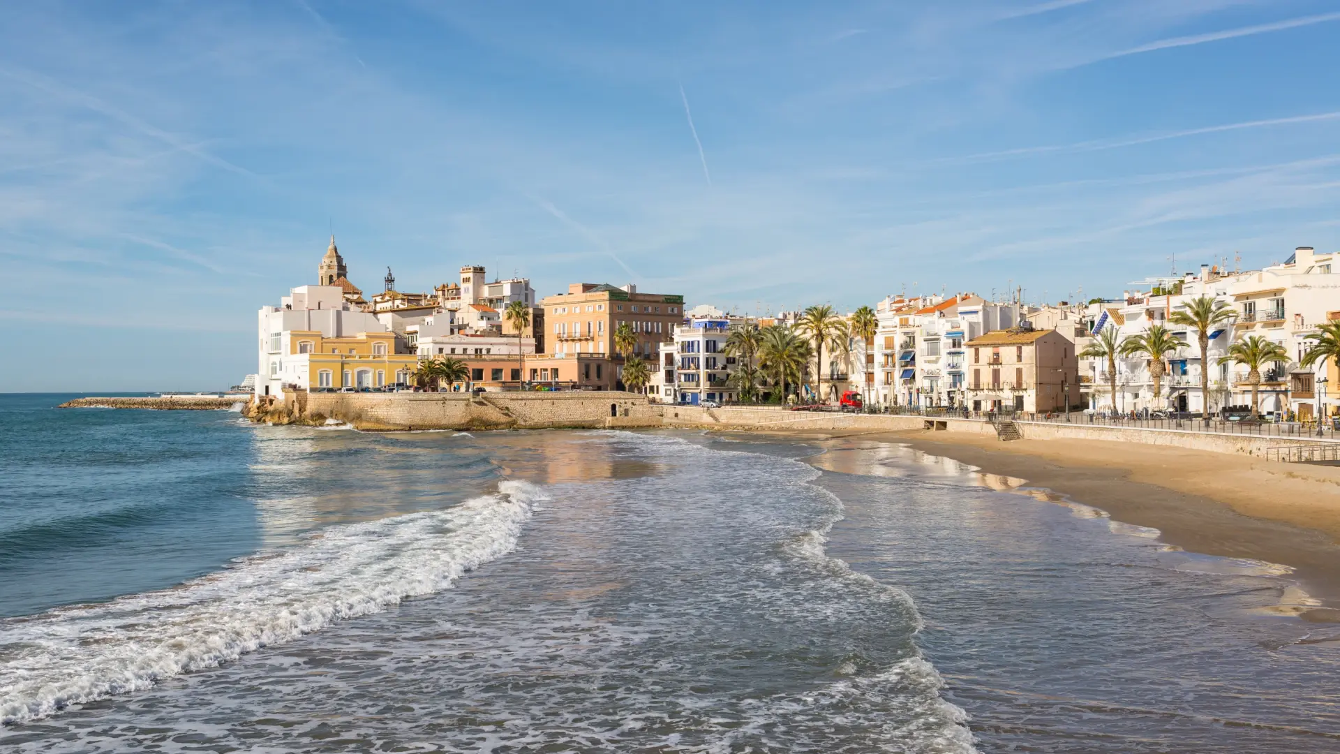 Sitges'in Tarihi Capri Oteli Yeniden Doğdu: CASA METT İspanya'daki İlk Adımını Attı