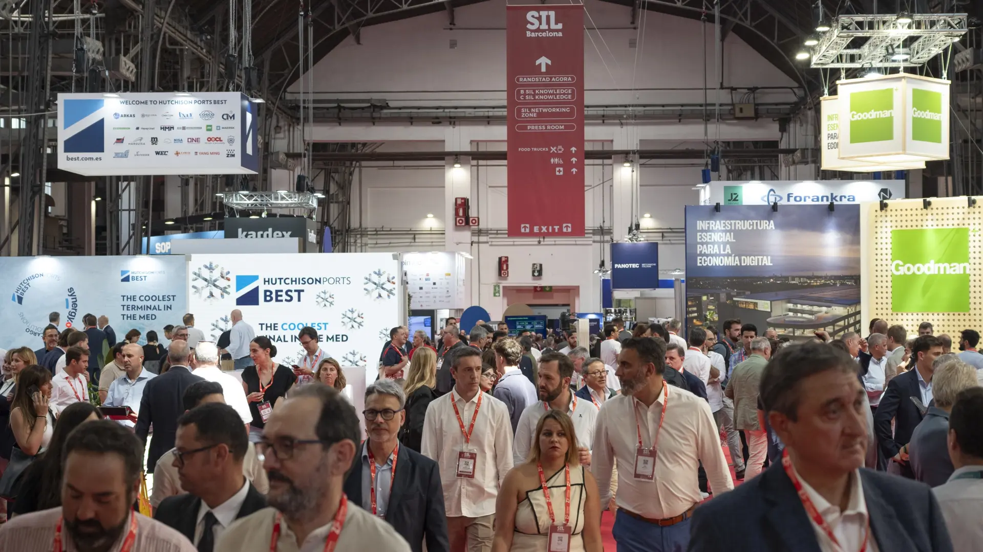 SIL Barselona Fuarı'nda Rekor Doluluk: Küresel Lojistik Sektörü İspanya'da Buluşuyor