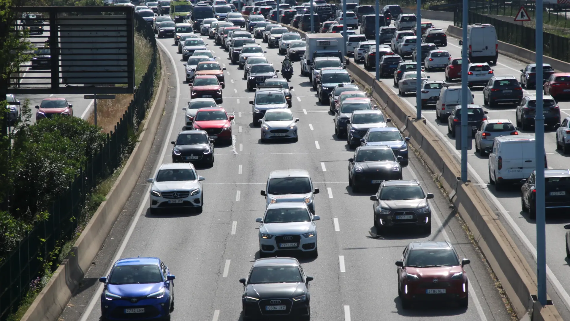 Barselona Ronda de Dalt'ta Üçüncü Şerit Yeniden Açıldı: Trafik Rahatlayacak