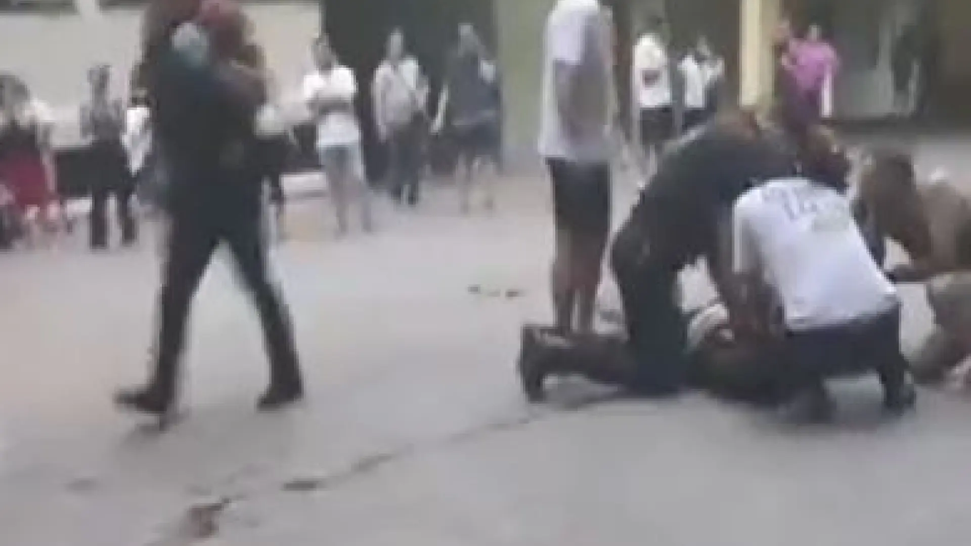 Barselona'da Şoke Eden Silahlı Saldırı: Papa Ziyareti Öncesi Güvenlik Endişeleri Tırmandı