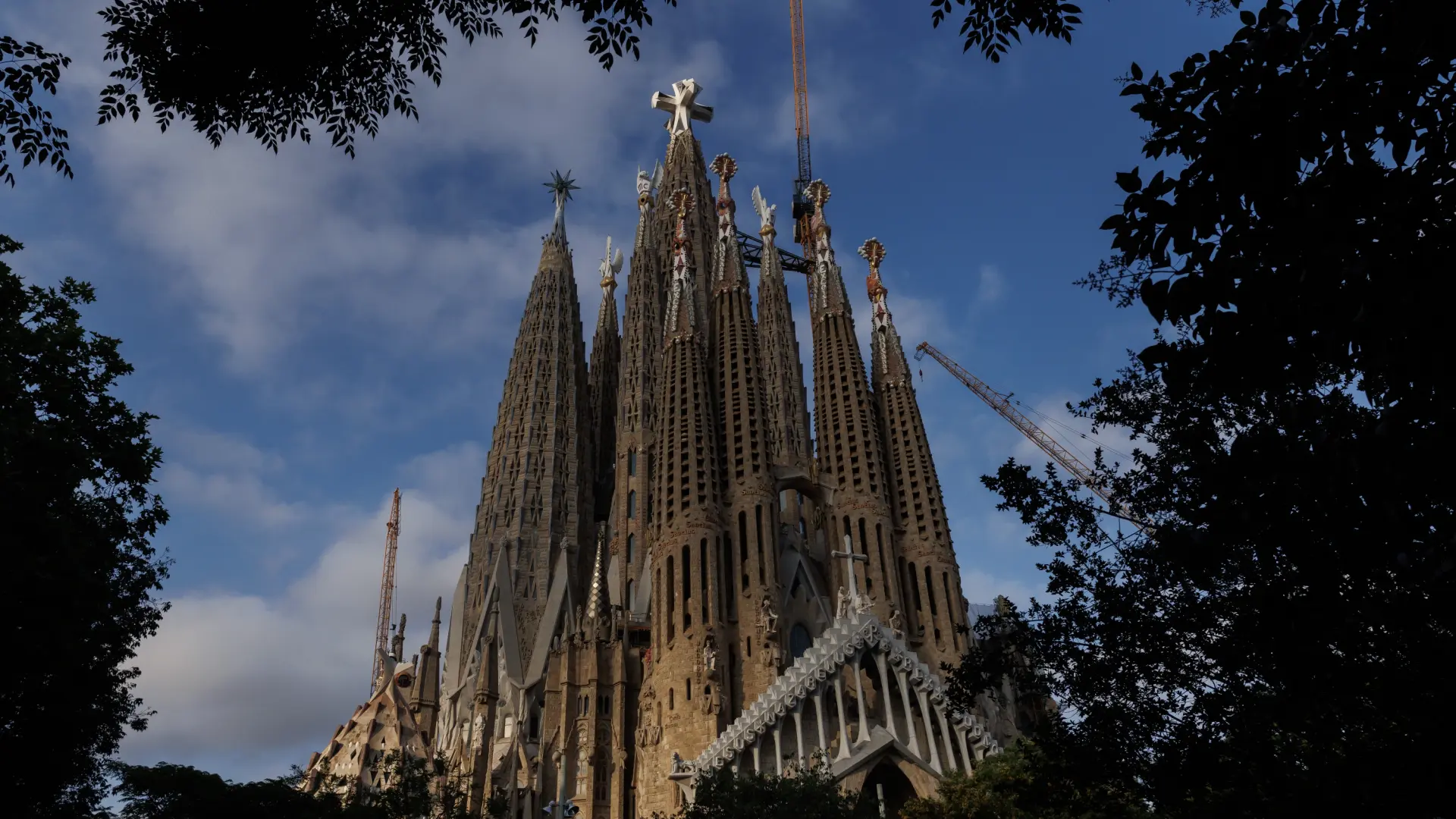 Sagrada Familia'nın 25 Yıllık Rektörü Lluís Bonet Vefat Etti: Bir Mirasın Hikayesi