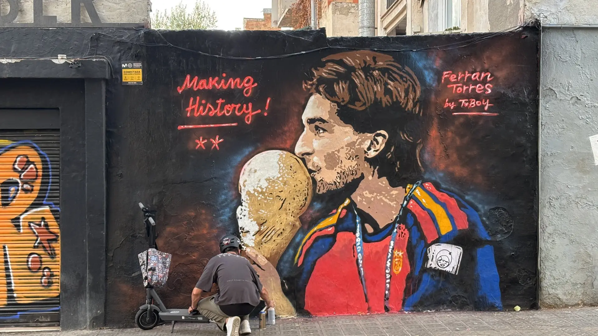 Ferran Torres Muraline Vandalizm: Barselona'da "Puta Espanya" Skandalı