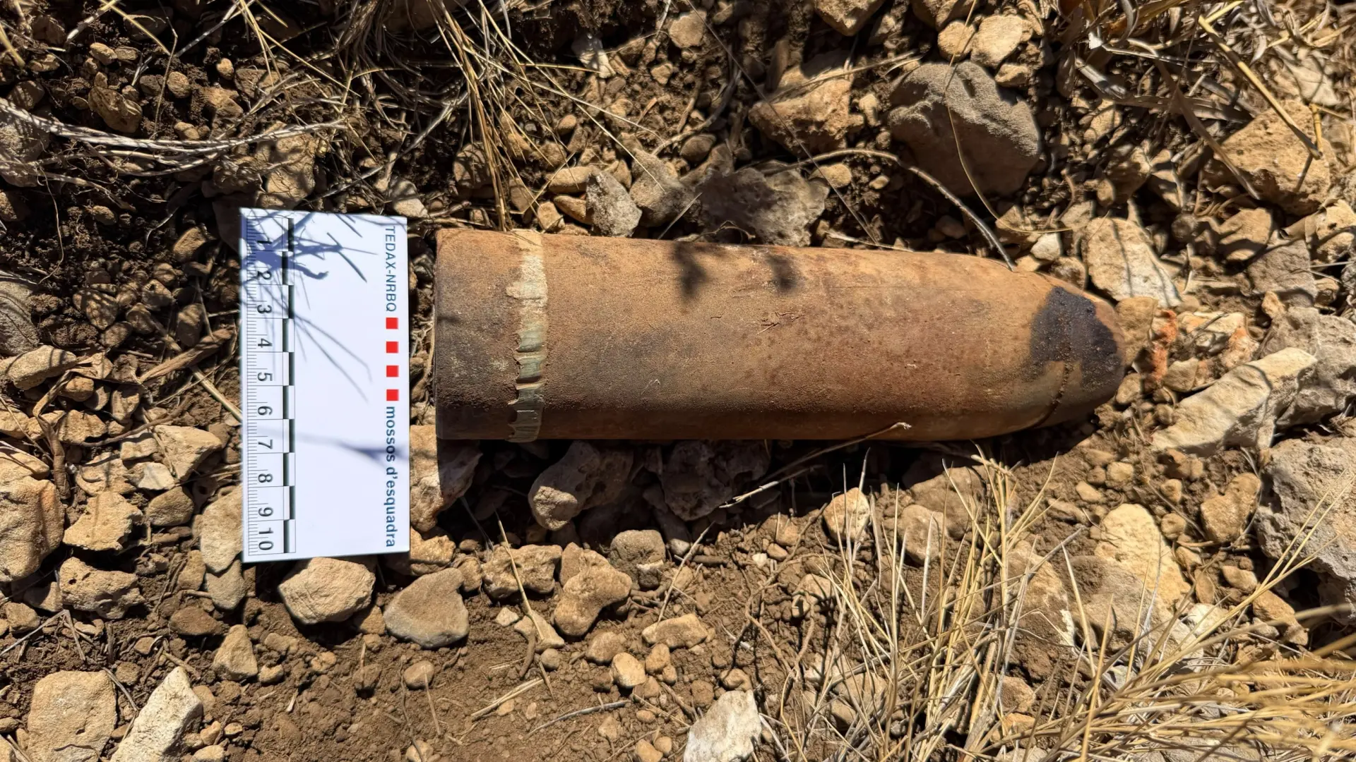 Barselona'da İç Savaş Kalıntısı Paniği: Garraf'ta Patlayıcı Yüklü Obüs Bulundu