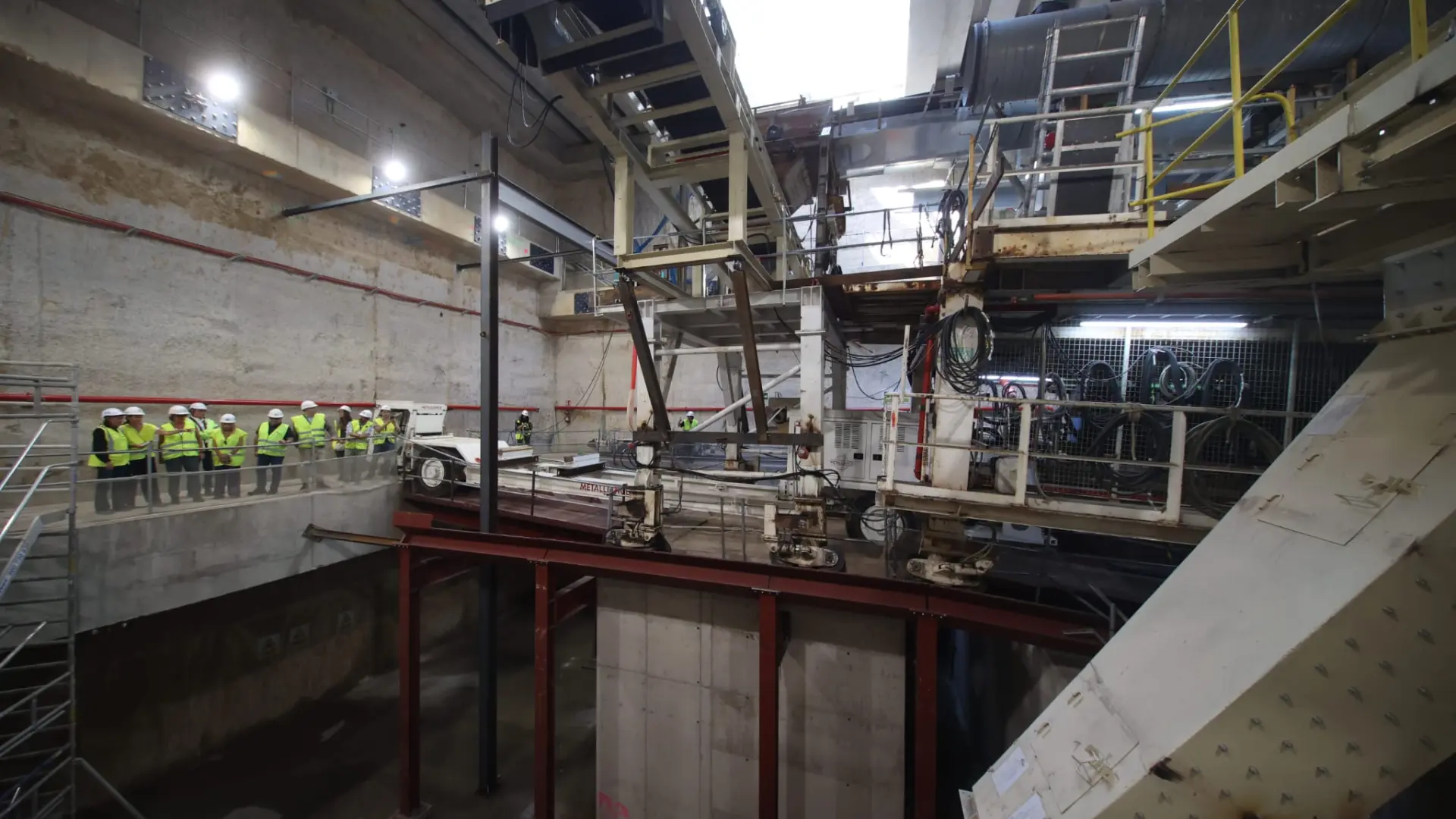 Barselona'nın L8 Metro Hattı Genişletme Projesinde Kritik Adım: Tünel Açma Makinesi