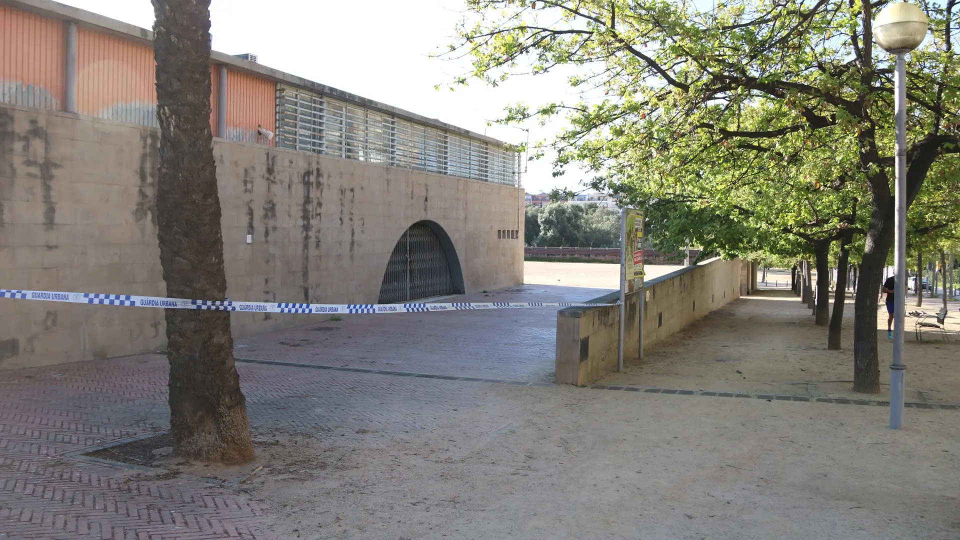 L'Hospitalet'teki Park Cinayeti Çözülüyor: Mossos 3 Şüpheliyi Gözaltına Aldı