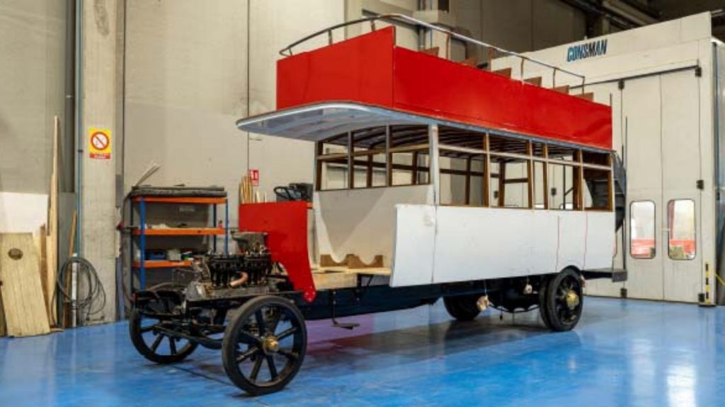 Barselona Metrosu'nun Gizemli Derinlikleri: Hayalet İstasyonlar ve Atölyeler Halkla