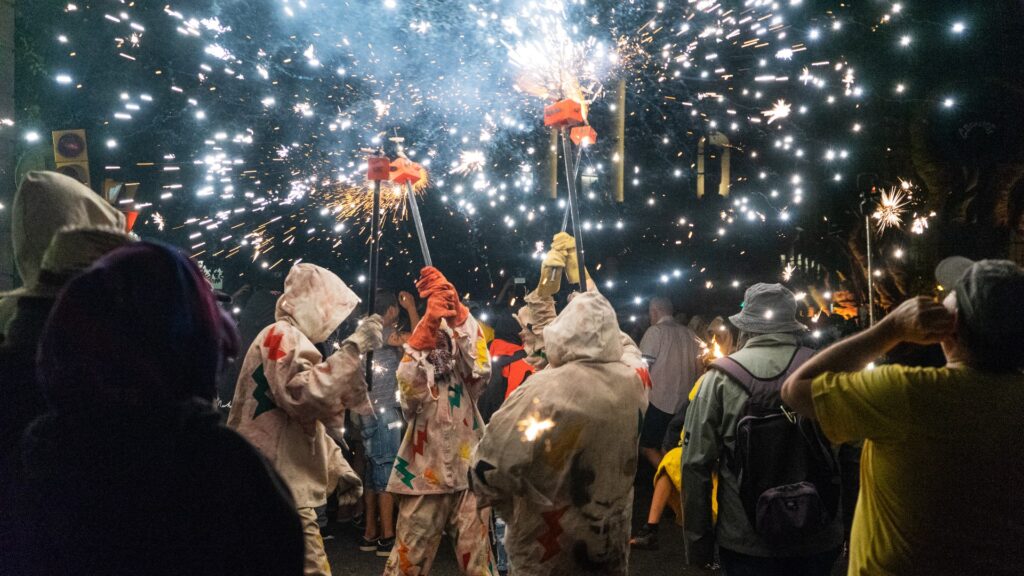 Barselona'nın Kalbinde Ateş Dansı: La Mercè 2026 Correfoc Detayları ve Yeni Cehennem