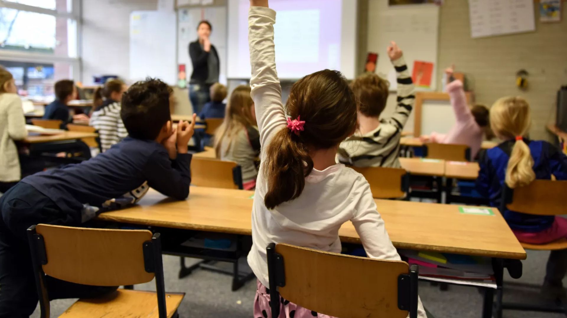 Katalonya Sendikaları Eğitim Bütçesinde GSYİH'nın %6'sını Talep Ediyor