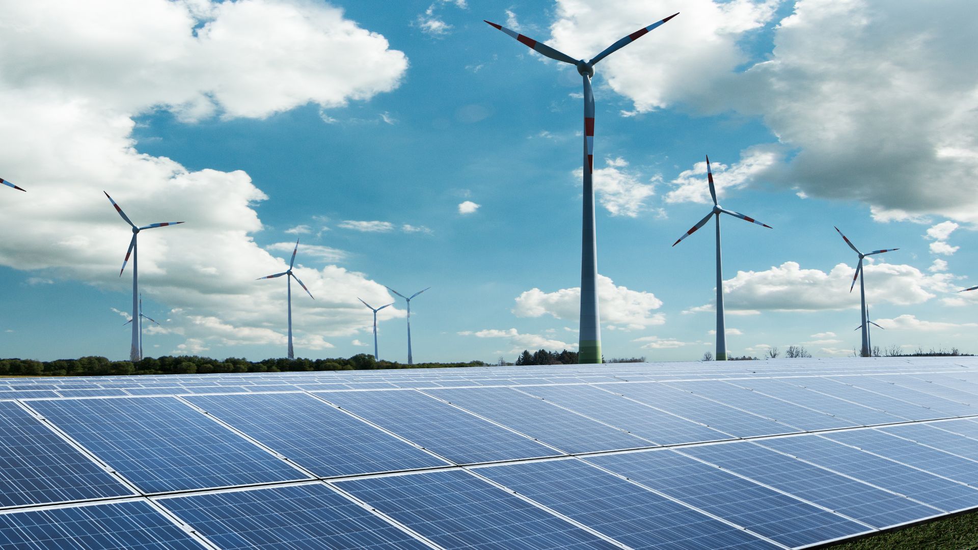 Katalonya'da Yenilenebilir Enerji Hedefleri Tehlikede: 2025'te Talep Kapsamı %15'e