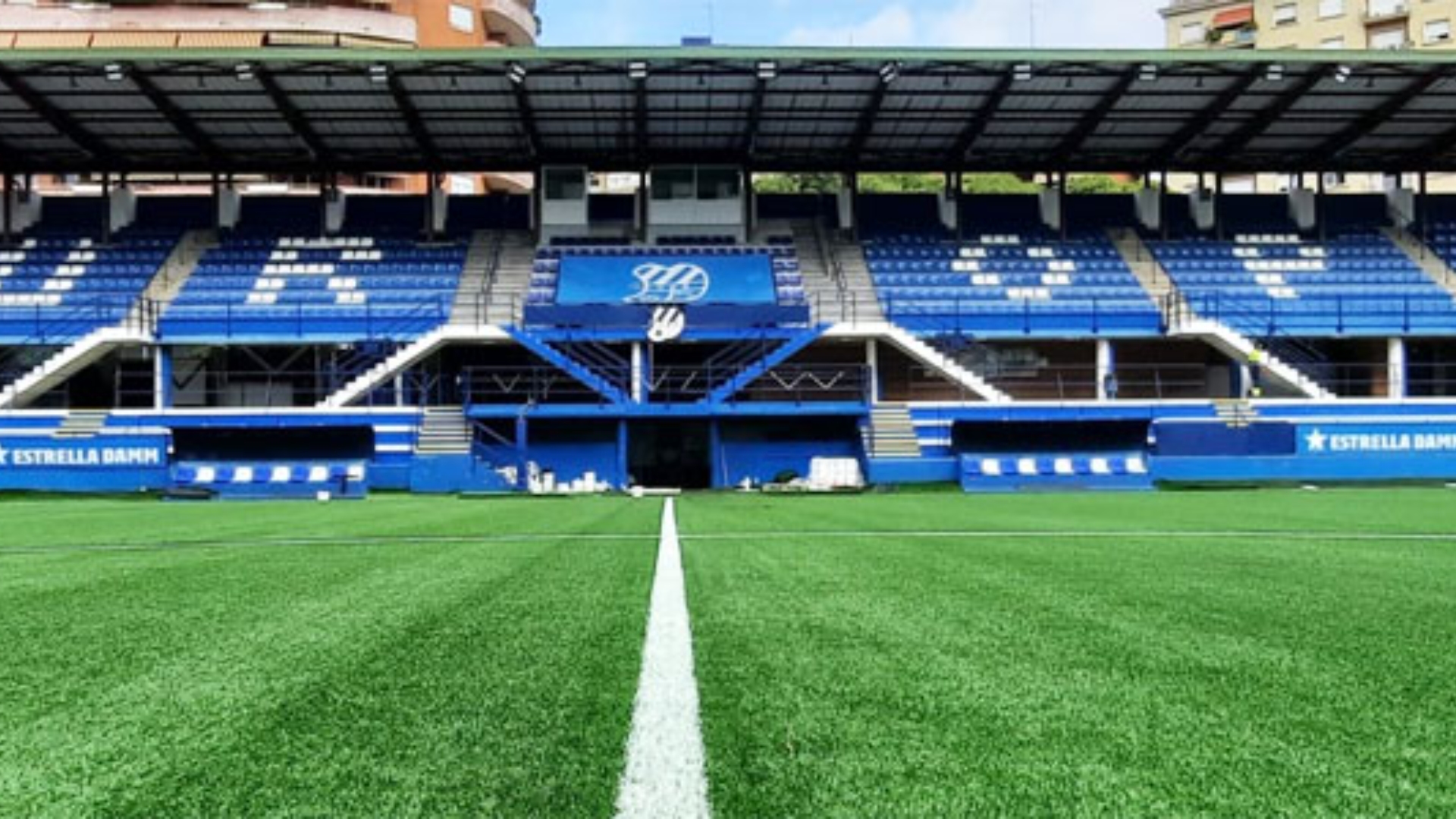 CE Europa'dan Haftalık Haber Bülteni: Barselona'nın Kalbinden Futbol Ruhu!