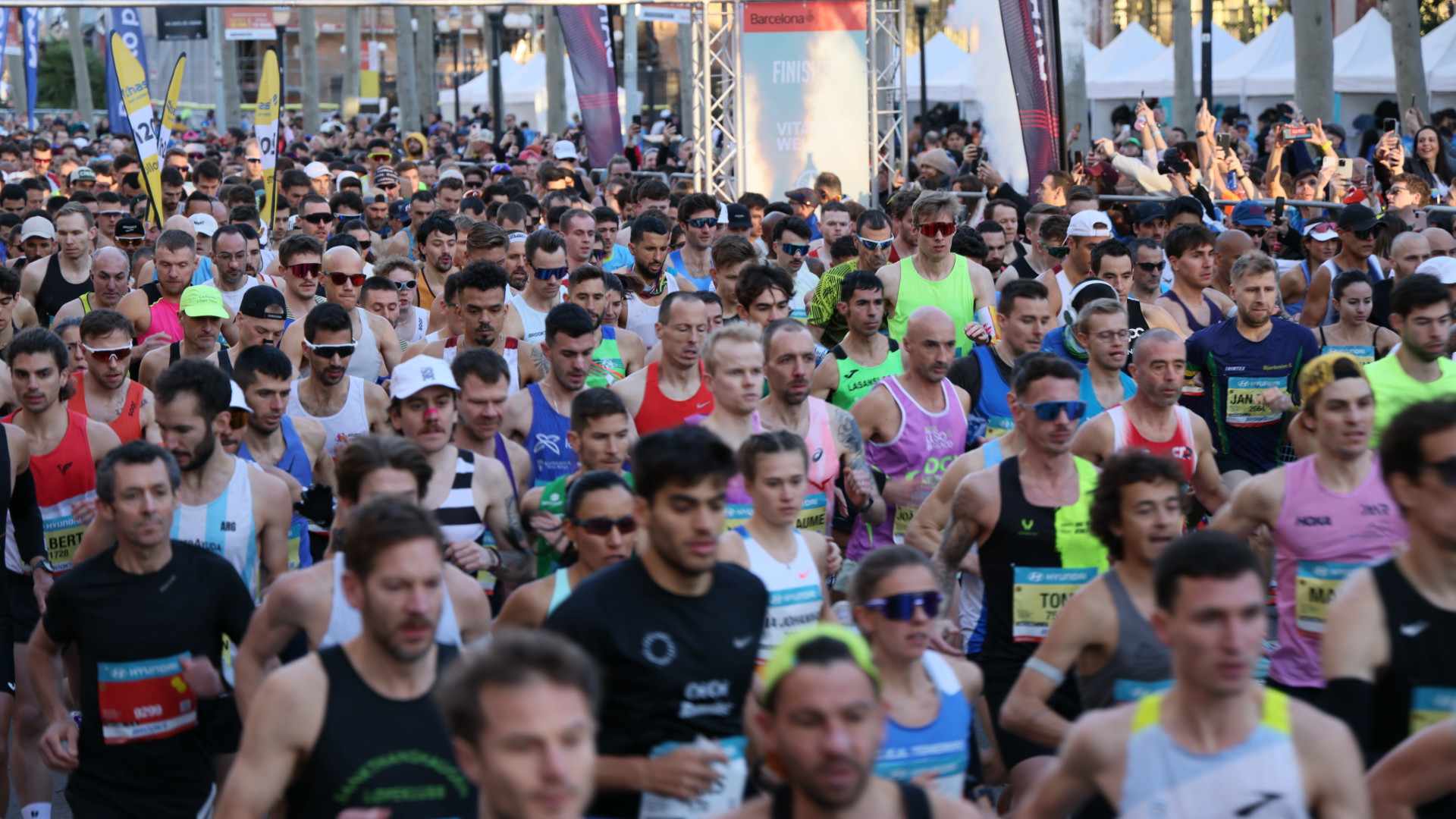 Barselona Yarı Maratonu'nda Rekor Katılım: 40.000 Kayıt Tükendi!