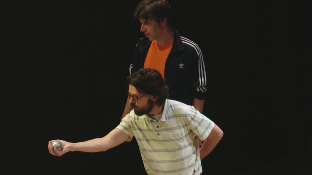 Barselona'da "Weltschmerz" Sahnesi: Modern İnsanın Zamanla İmtihanı