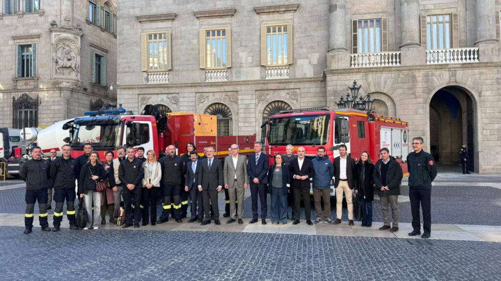 Barselona'dan Ukrayna'ya Dördüncü İnsani Yardım Konvoyu: Enerji ve Acil Durum Desteği