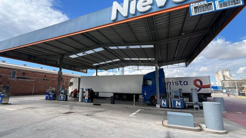 Ortadoğu Gerilimi İspanya'yı Vurdu: Akaryakıt Fiyatları Ulaştırmayı Krizin Eşiğine Getirdi