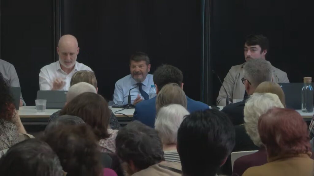 Barselona'da Sağlık Merkezi Krizi: Halk, Belediye ve Hükümet Ortak Karar Alacak