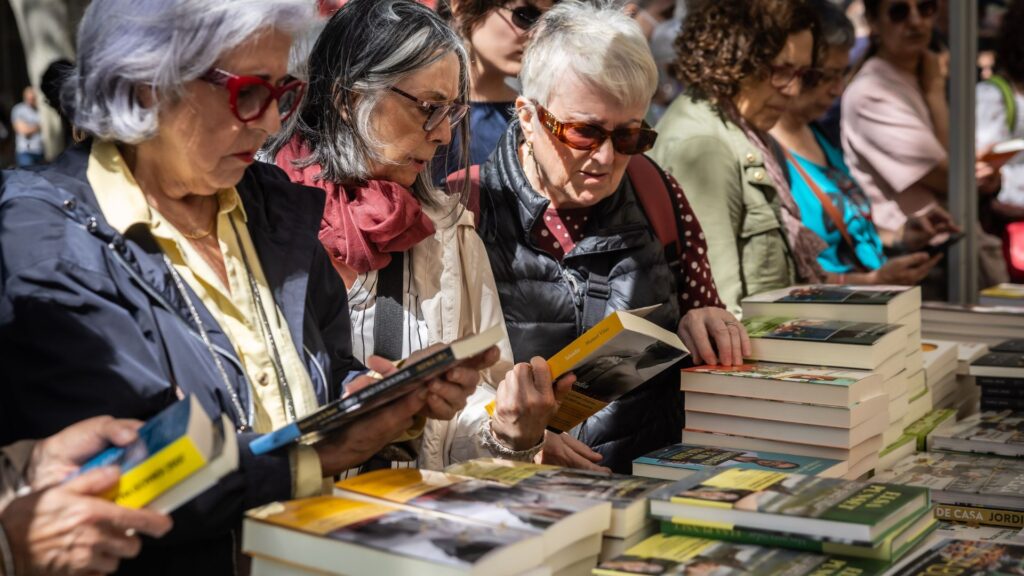Sant Jordi 2026: Barselona'da Kitap ve Gül Bayramı Satış Rekorlarına Koşuyor